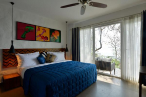  Cintacor Island Resort  Карвар